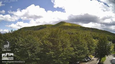 immagine della webcam nei dintorni di Castelnovo ne' Monti: webcam Capanne di Sillano