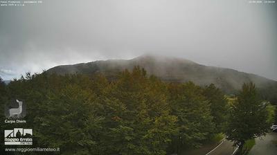 immagine della webcam nei dintorni di Careggine: webcam Capanne di Sillano