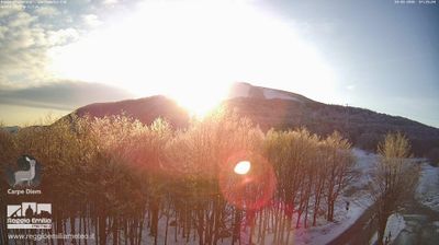 immagine della webcam nei dintorni di Prato Spilla: webcam Capanne di Sillano