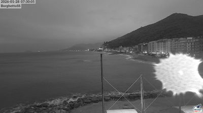 immagine della webcam nei dintorni di Quiliano: webcam Borghetto Santo Spirito