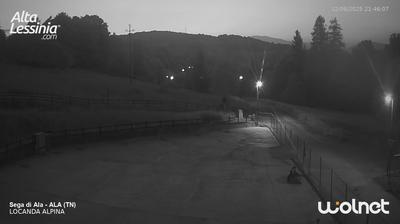 immagine della webcam nei dintorni di San Giacomo di Brentonico: webcam Passo delle Fittanze
