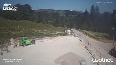 immagine della webcam nei dintorni di Malga San Giorgio: webcam Erbezzo