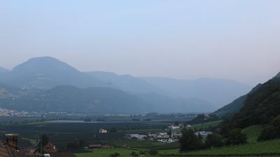 immagine della webcam nei dintorni di Appiano sulla Strada del Vino: webcam Terlano