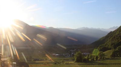 immagine della webcam nei dintorni di Caldaro sulla Strada del Vino: webcam Terlano