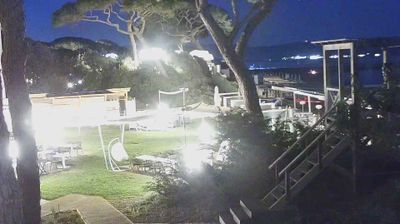 immagine della webcam nei dintorni di Marina Di Castagneto: webcam Follonica