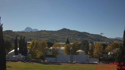 immagine della webcam nei dintorni di Castiglione Messer Raimondo: webcam Teramo