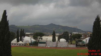 immagine della webcam nei dintorni di Castelli: webcam Teramo