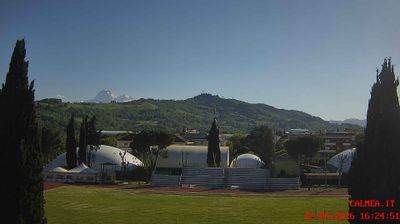 immagine della webcam nei dintorni di Acquasanta Terme: webcam Teramo