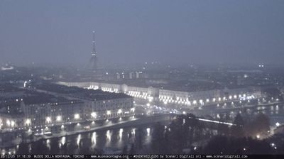 immagine della webcam nei dintorni di Cerreto d'Asti: webcam Torino Bric della Croce