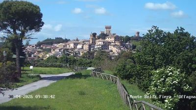immagine della webcam nei dintorni di Maiolati Spontini: webcam Offagna