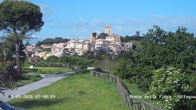 immagine della webcam nei dintorni di Scossicci: webcam Offagna