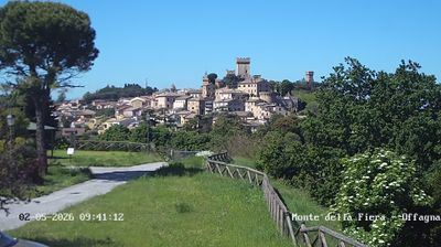 immagine della webcam nei dintorni di Ponte Sasso: webcam Offagna