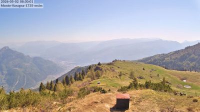 immagine della webcam nei dintorni di Lessinia: webcam San Giacomo di Brentonico