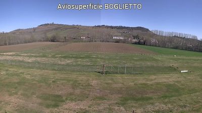 immagine della webcam nei dintorni di Cerretto Langhe: webcam Costigliole d'Asti