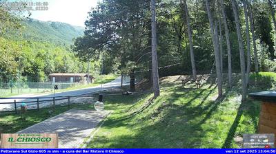 immagine della webcam nei dintorni di Scontrone: webcam Pettorano sul Gizio