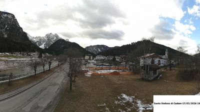 immagine della webcam nei dintorni di Calalzo di Cadore: webcam Santo Stefano di Cadore