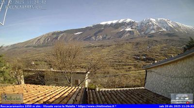 immagine della webcam nei dintorni di Ortona dei Marsi: webcam Roccacaramanico