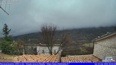immagine della webcam nei dintorni di Cansano: webcam Roccacaramanico
