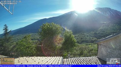 immagine della webcam nei dintorni di Ortona dei Marsi: webcam Roccacaramanico