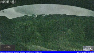 immagine della webcam nei dintorni di Opi: webcam Rocca Pia