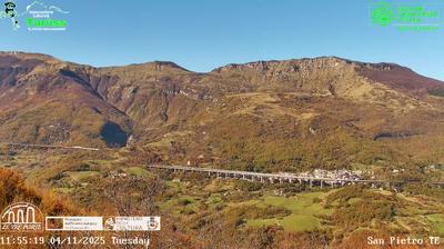 immagine della webcam nei dintorni di Teramo: webcam Isola del Gran Sasso d'Italia