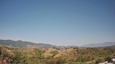 immagine della webcam nei dintorni di Spezzano della Sila: webcam Torano Castello