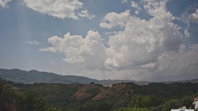 immagine della webcam nei dintorni di Monte Curcio: webcam Torano Castello