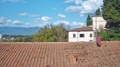 immagine della webcam nei dintorni di Castiglion Fiorentino: webcam Montevarchi