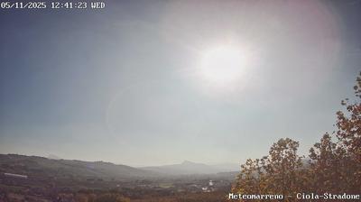 immagine della webcam nei dintorni di Perticara di Novafeltria: webcam Poggio Berni