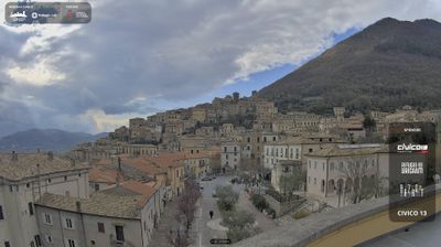 immagine della webcam nei dintorni di Castelliri: webcam San Donato Val di Comino