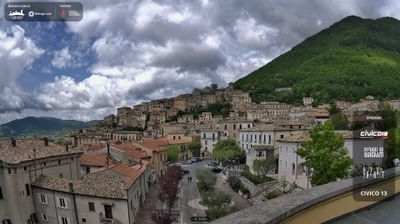 immagine della webcam nei dintorni di Macchia d'Isernia: webcam San Donato Val di Comino