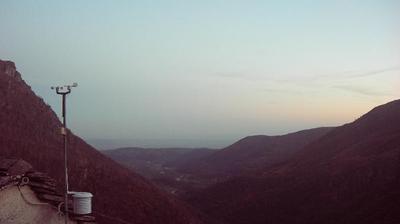 immagine della webcam nei dintorni di Caravino: webcam Traversella