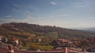 immagine della webcam nei dintorni di Roseto degli Abruzzi: webcam Penne