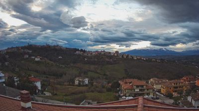 immagine della webcam nei dintorni di Roseto degli Abruzzi: webcam Penne