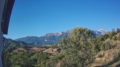 immagine della webcam nei dintorni di Morro d'Oro: webcam Arsita