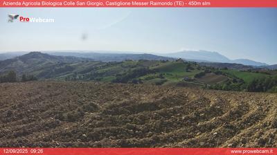 immagine della webcam nei dintorni di Foggetta: webcam Castiglione Messer Raimondo
