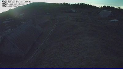 immagine della webcam nei dintorni di Nevegal: webcam Pian del Cansiglio