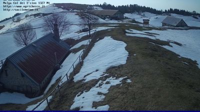 immagine della webcam nei dintorni di Nevegal: webcam Pian del Cansiglio