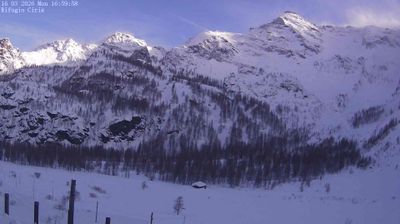 immagine della webcam nei dintorni di Grand Crot: webcam Balme