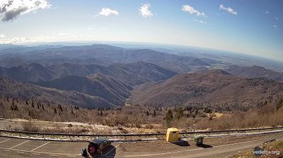 immagine della webcam nei dintorni di San Giovanni al Natisone: webcam Savogna