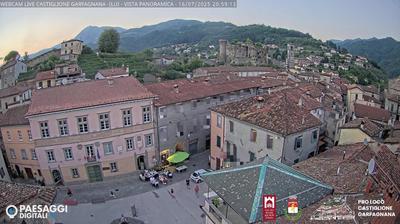 immagine della webcam nei dintorni di Capanne di Sillano: webcam Castiglione di Garfagnana