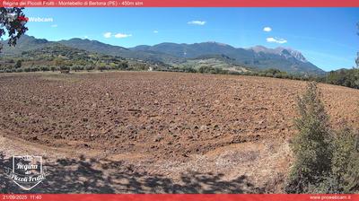 immagine della webcam nei dintorni di Roseto degli Abruzzi: webcam Montebello di Bertona
