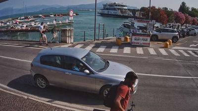 immagine della webcam nei dintorni di Torri del Benaco: webcam Peschiera del Garda