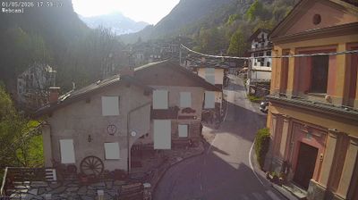 immagine della webcam nei dintorni di Usseglio: webcam Balme