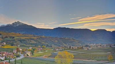 immagine della webcam nei dintorni di Laces: webcam Lagundo