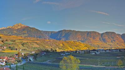 immagine della webcam nei dintorni di Rifiano: webcam Lagundo