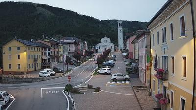 immagine della webcam nei dintorni di Castello Tesino: webcam Foza