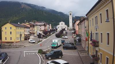 immagine della webcam nei dintorni di Monte Grappa: webcam Foza