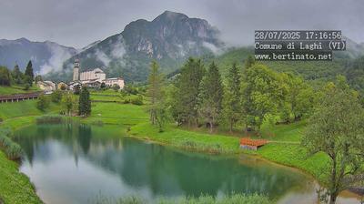 immagine della webcam nei dintorni di Val Formica: webcam Laghi