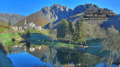 immagine della webcam nei dintorni di Calceranica al Lago: webcam Laghi
